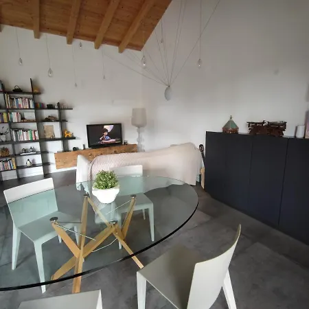 Theoma Villa Castelnuovo Magra